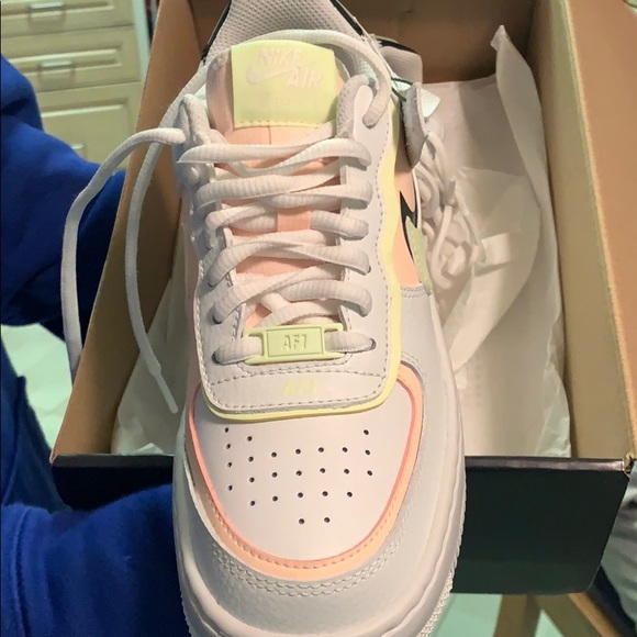 Never worn and are too small - Picture 2 of 3